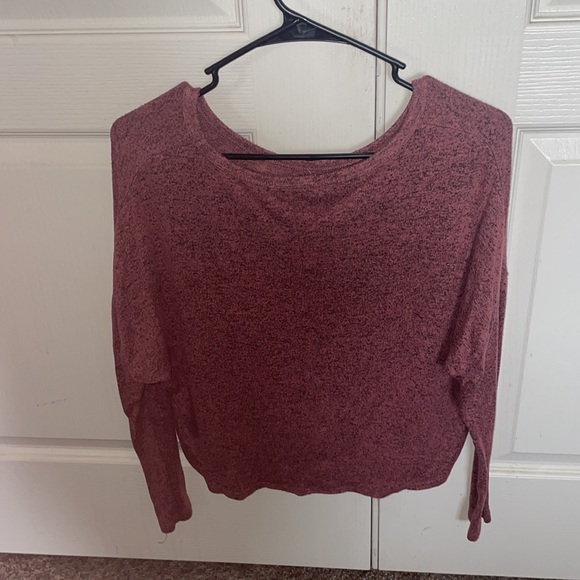 Women’s Small Sweater - Picture 2 of 2